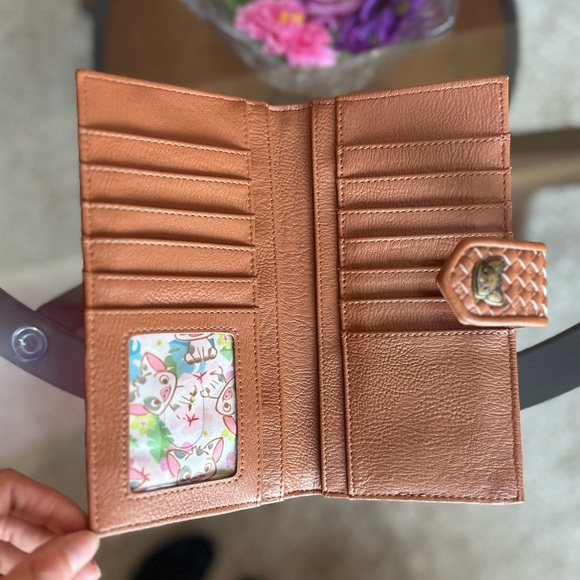 Loungefly Disney Moana Pua Floral Wallet - BoxLunch Exclusive - Picture 3 of 4